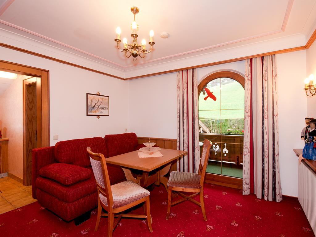 Adlerhorst , Gstan 31 Apartment Finkenberg Bilik gambar